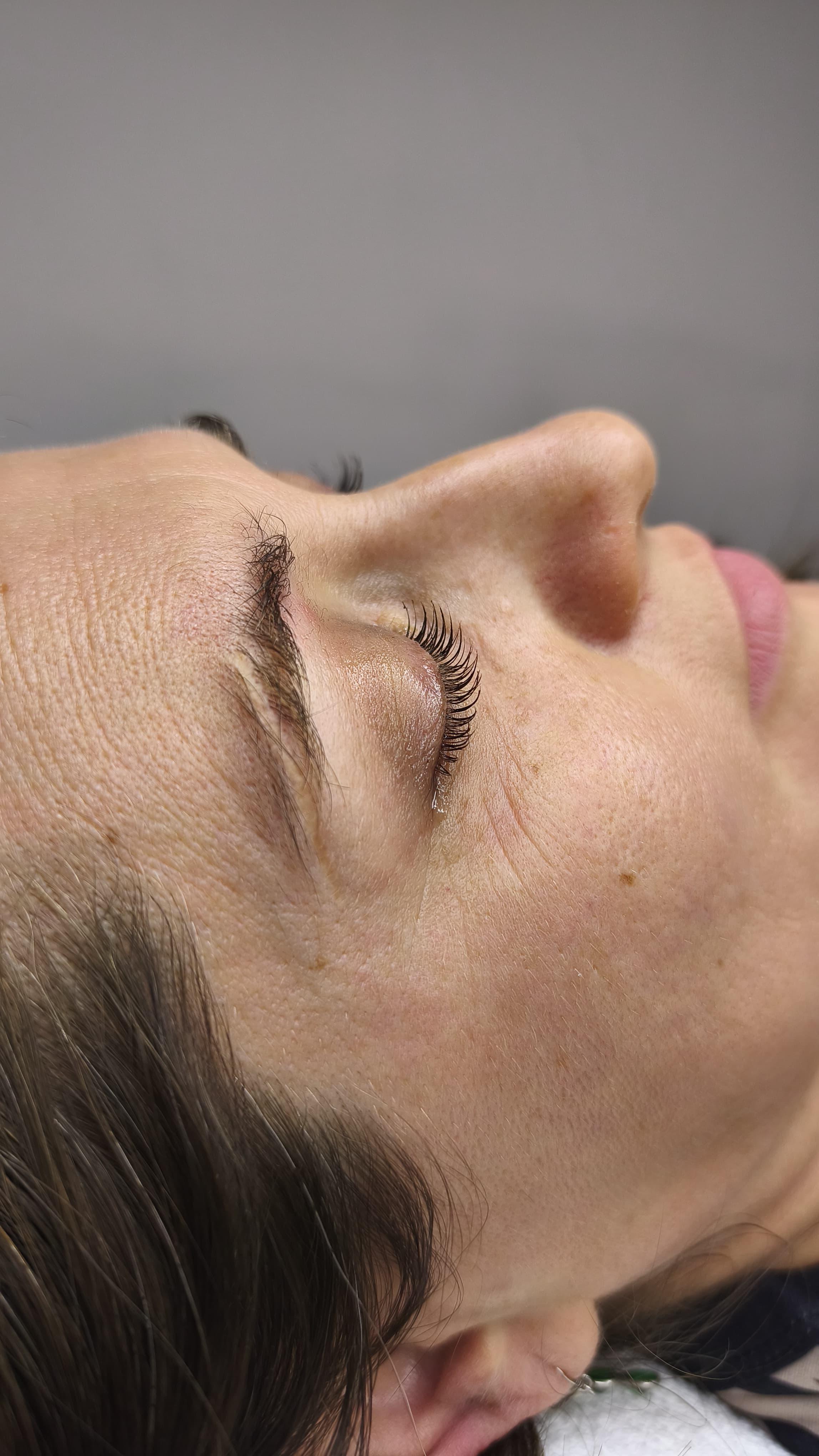 Resultado de lifting de pestañas en Estética SanVi
